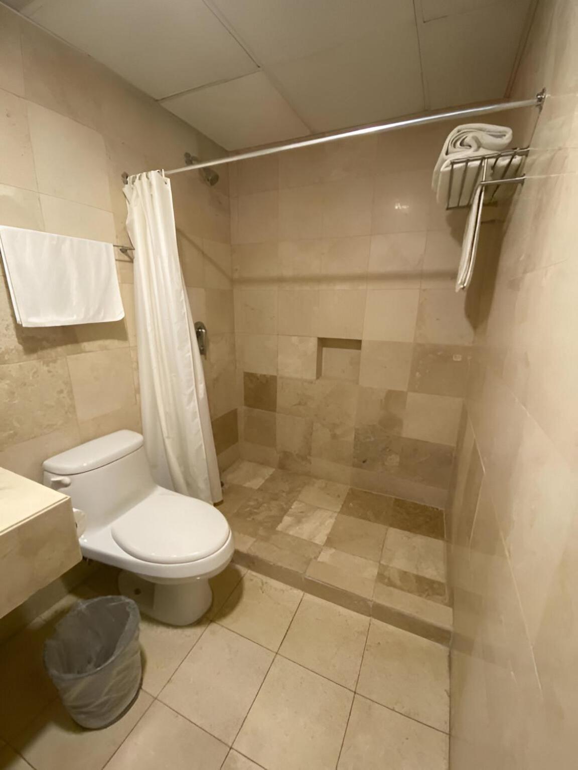 Suites Giorgio Kota Meksiko Bagian luar foto